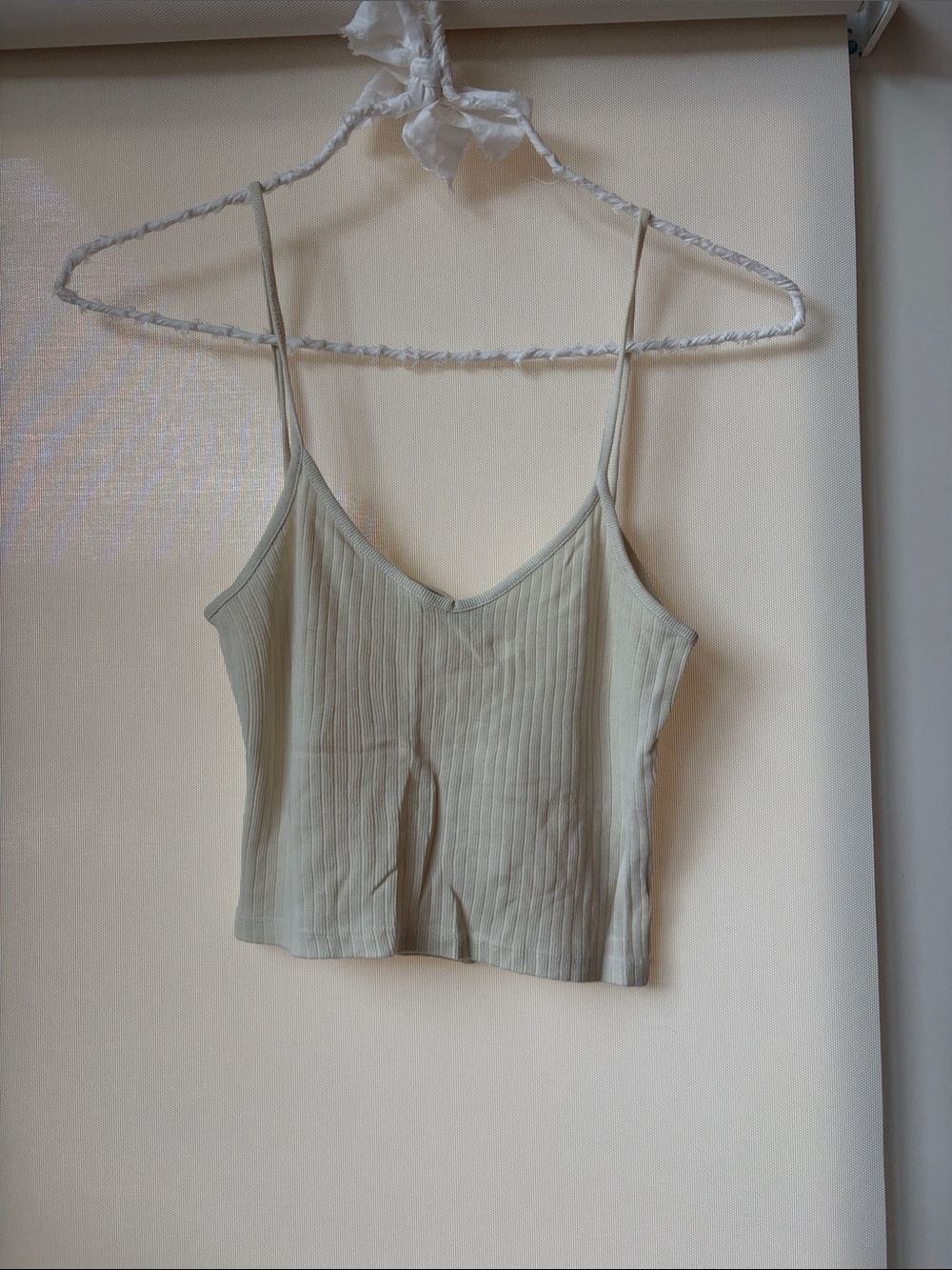 Ribbed V-Neck Spaghetti Strap Camisole - Light yellow